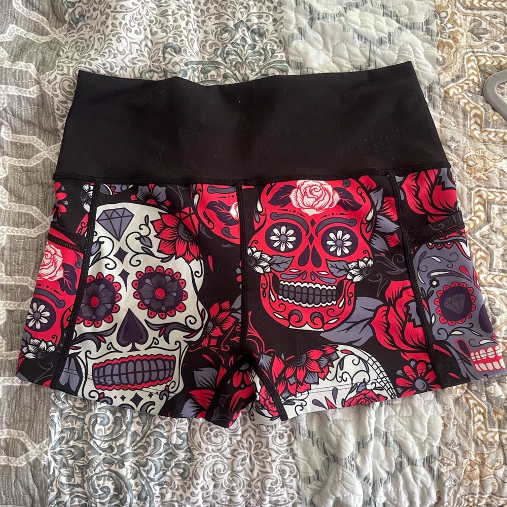 High waisted CVG shorts